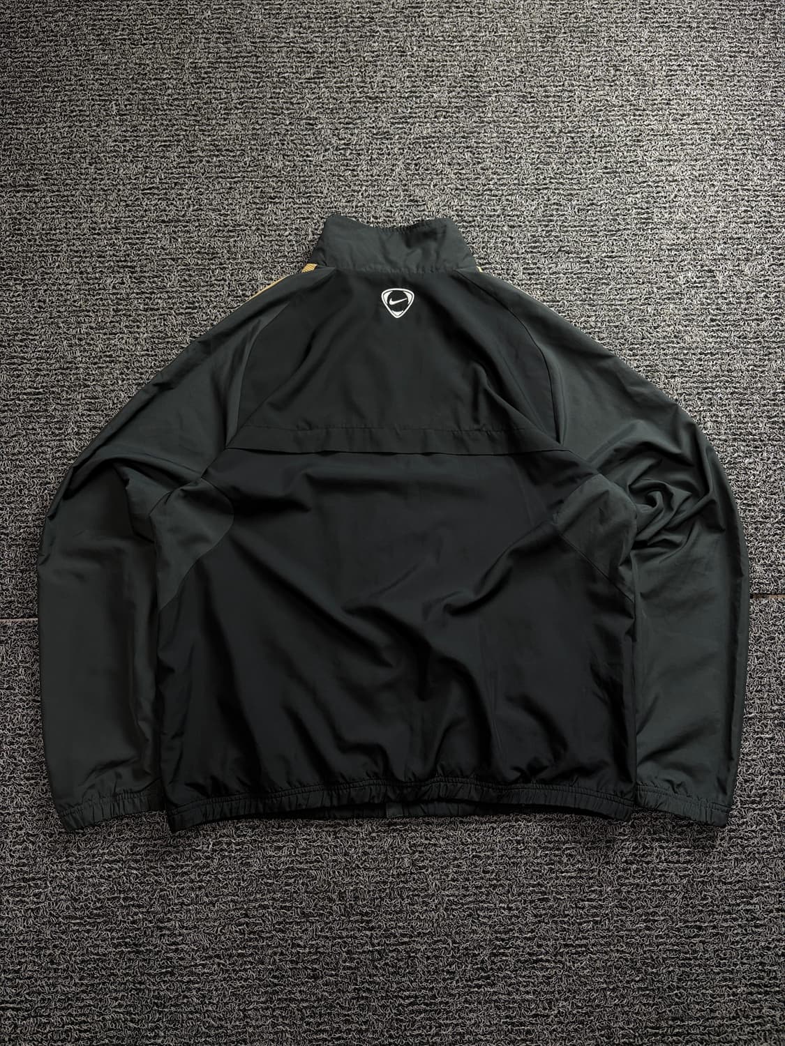 00s 나이키 올드스쿨 배색 박시핏 바람막이 1591 상품이미지4