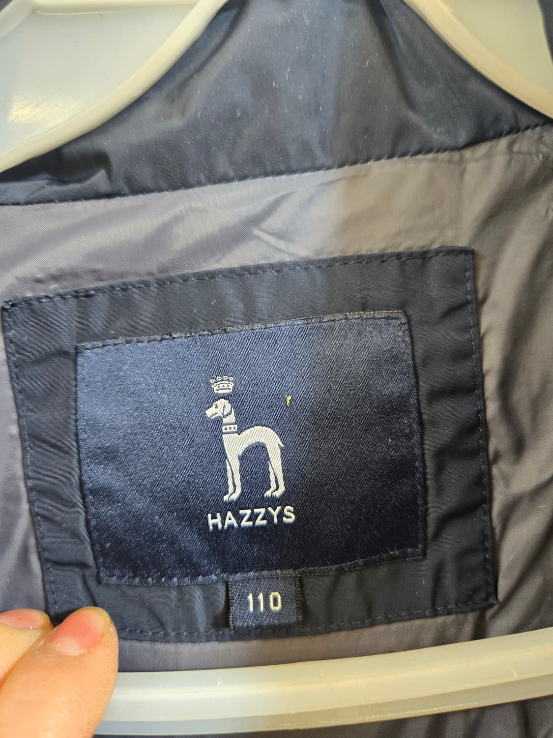 헤지스 네이비 후드 다운 점퍼 상품이미지2