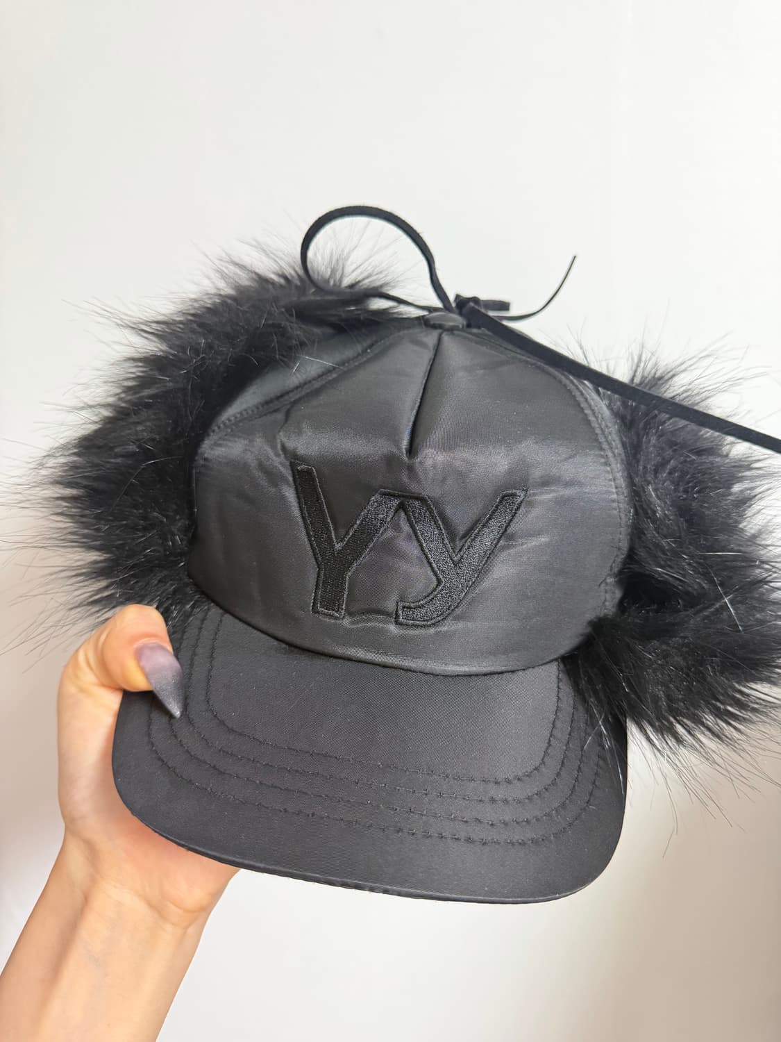 오픈와이와이 퍼모자 블랙 상품이미지2