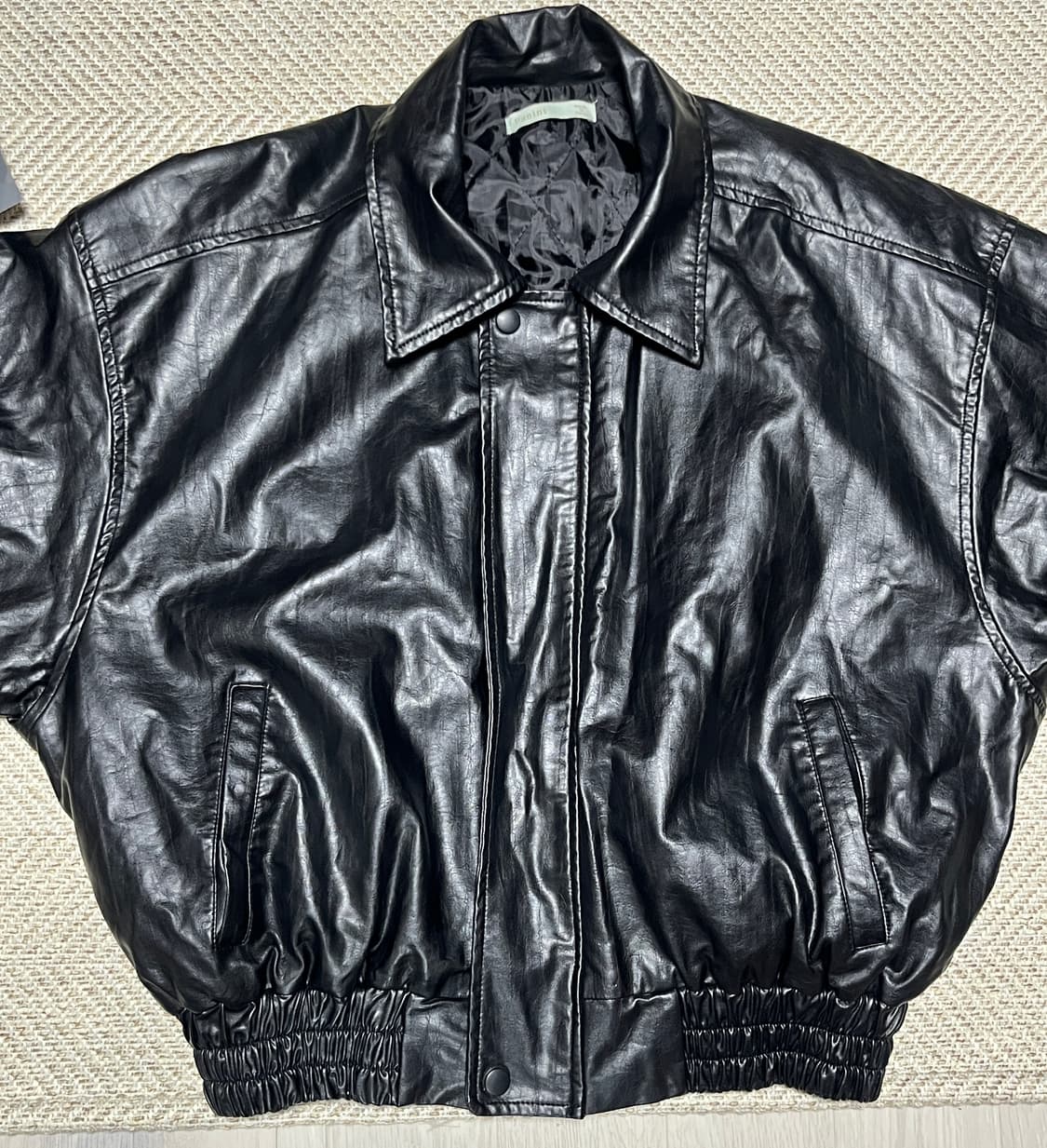 FREE Panini 비건레더 오버핏 가오리핏 크롭 자켓 점퍼 상품이미지6