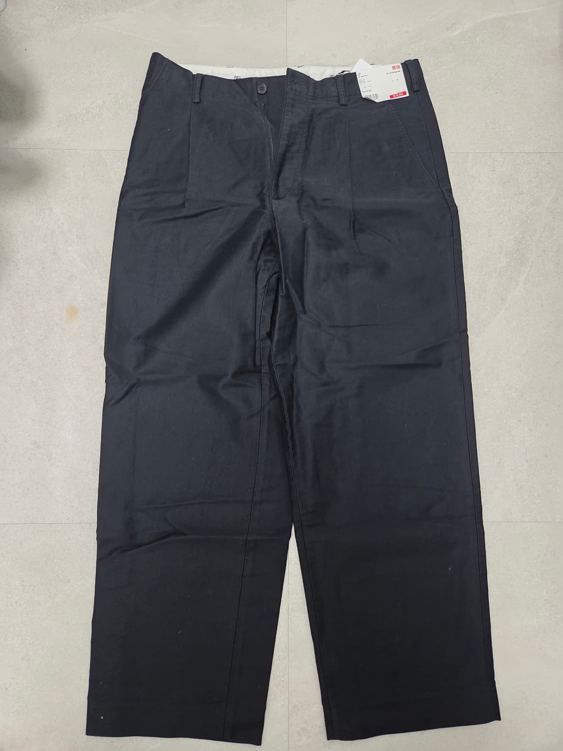 유니클로 JW앤더슨 턱 와이드 팬츠 상품이미지1