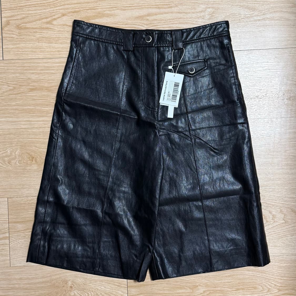 기준 Leather Bermuda Pants 상품이미지5