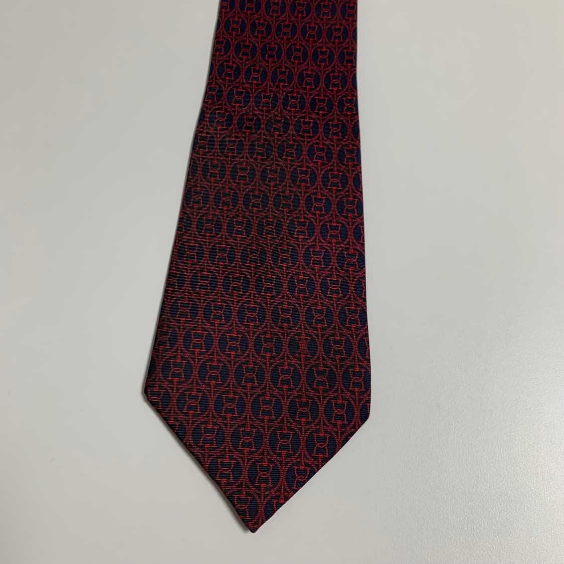 셀린느(CELINE) 심플로고 기하학적패턴 명품넥타이 A+등급 8.9cm 상품이미지8