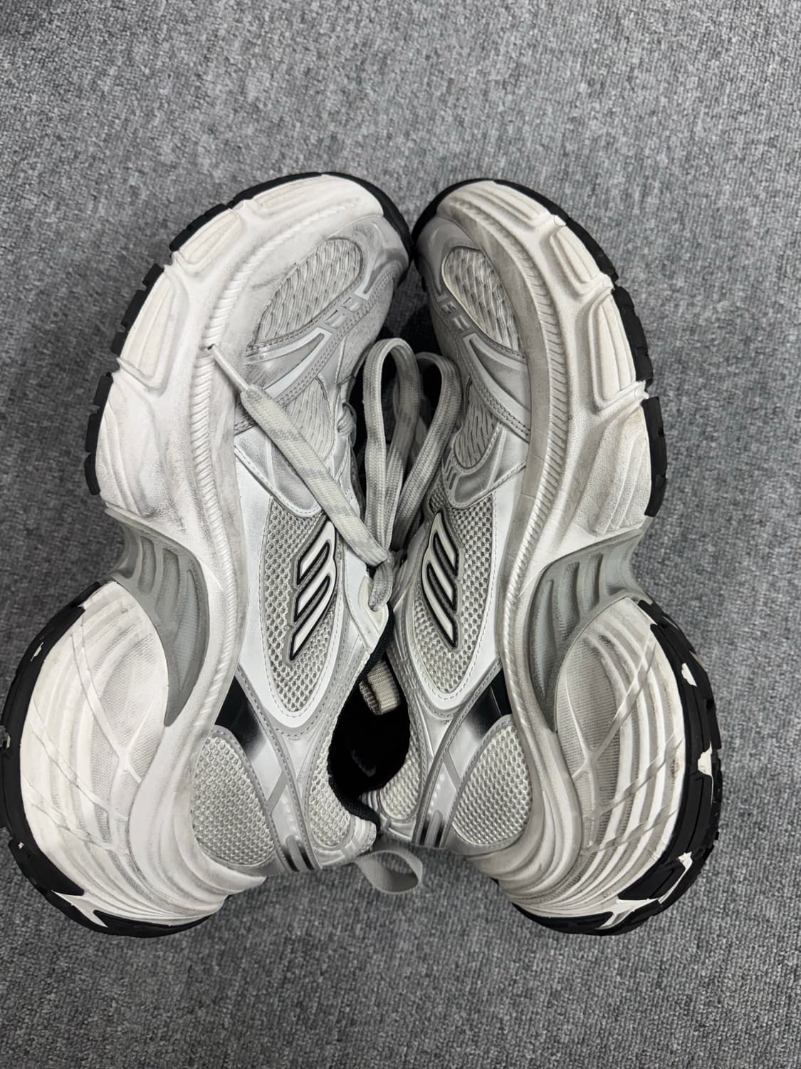 발렌시아가 10XL 화이트 42 (리모트오더 제품) 상품이미지4