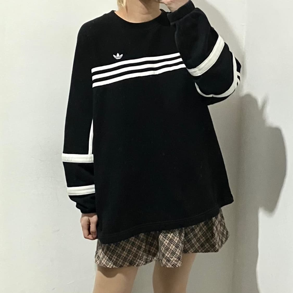 아디다스 스포티 맨투맨 상품이미지1