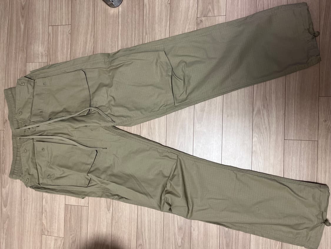 [새상품 M] 엑스트라오디너리 유틸리티 립스탑 팬츠 베이지 상품이미지3