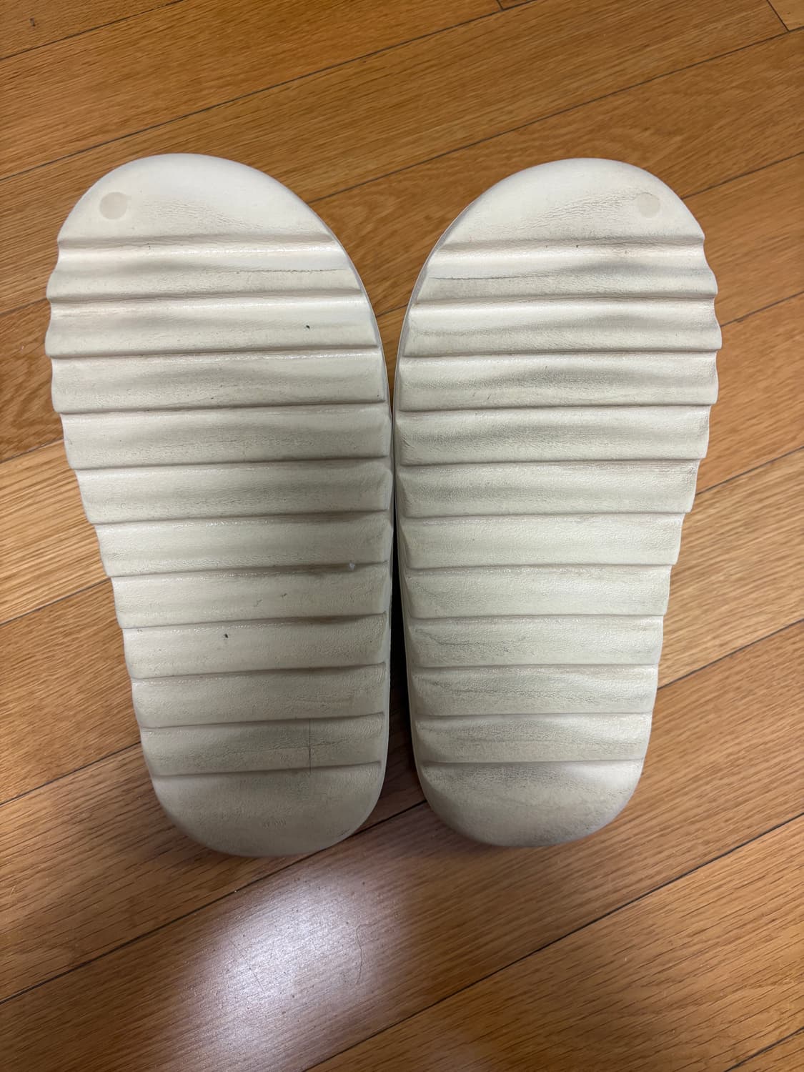 아디다스 이지슬라이드 본 상품이미지2