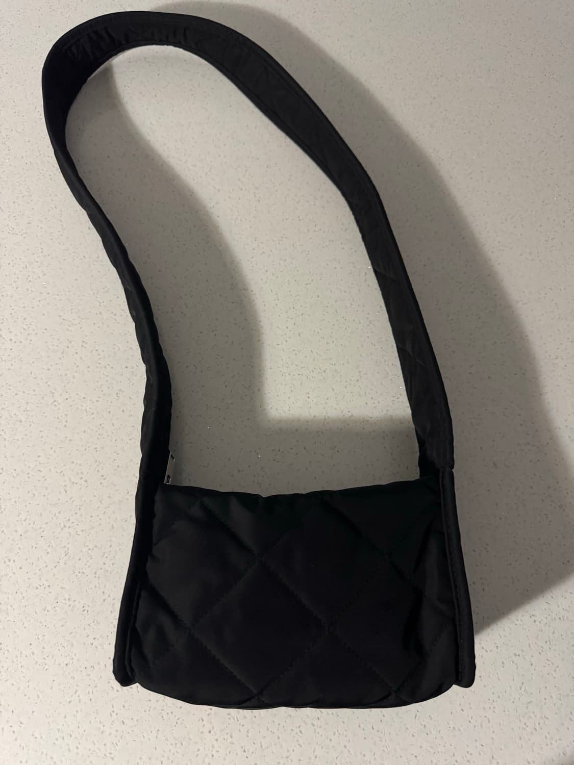 코스 다이아몬드 퀼티드 미니 크로스백 상품이미지1