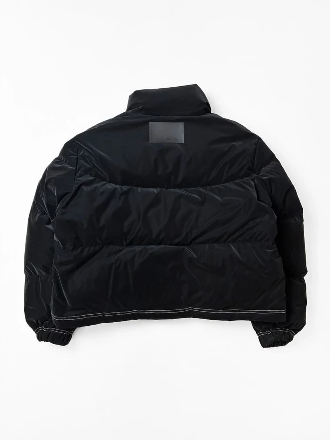 마뗑킴 Matin Kim 22FW 스티치 코팅 매트 패딩 PN5430 상품이미지5