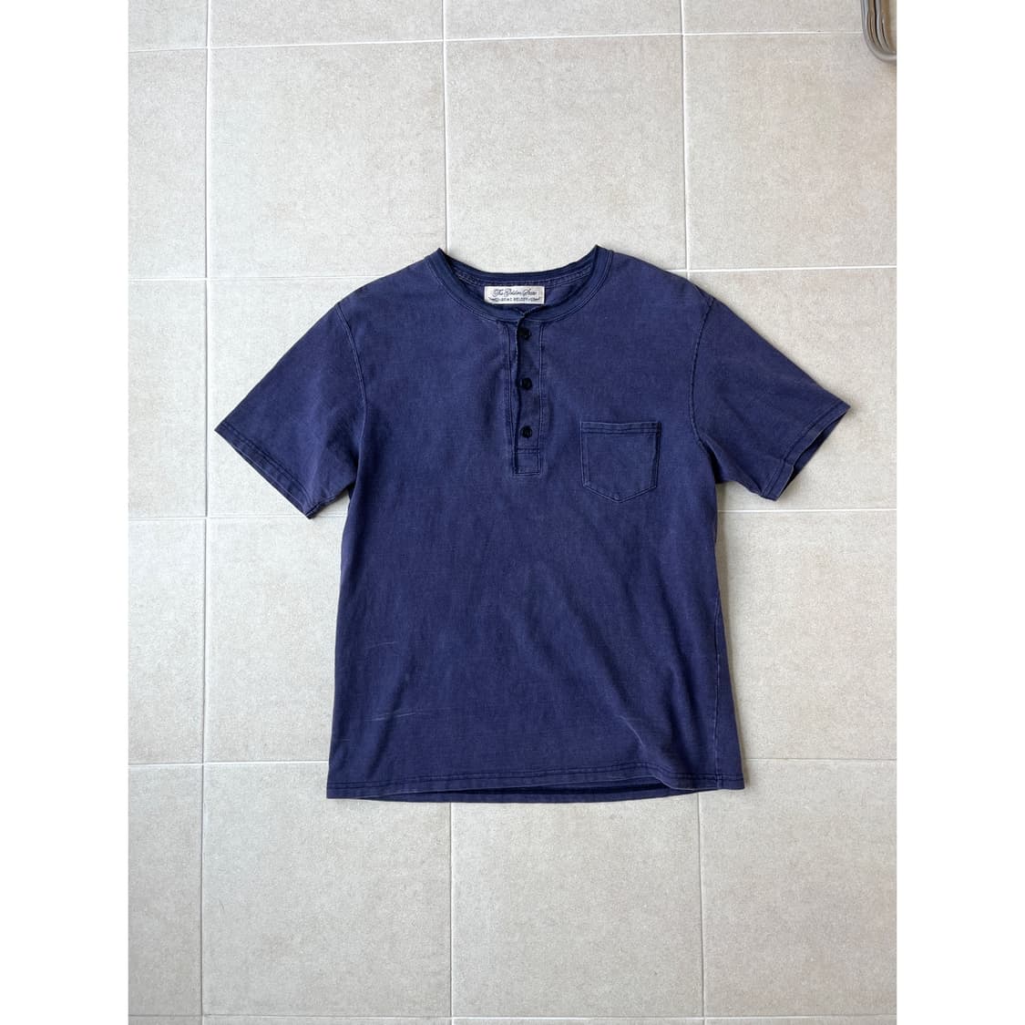 Remi relief t shirt 상품이미지1