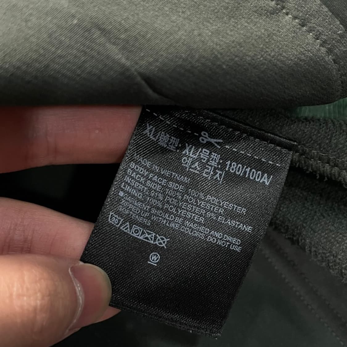 105 언더아머 소프트쉘 자켓  상품이미지4