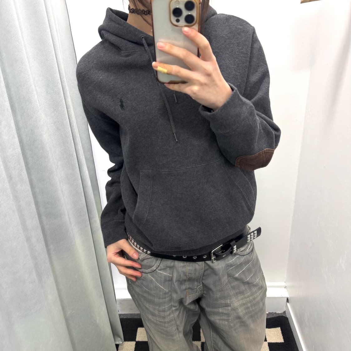 폴로 차콜 암패치 후드티 상품이미지2