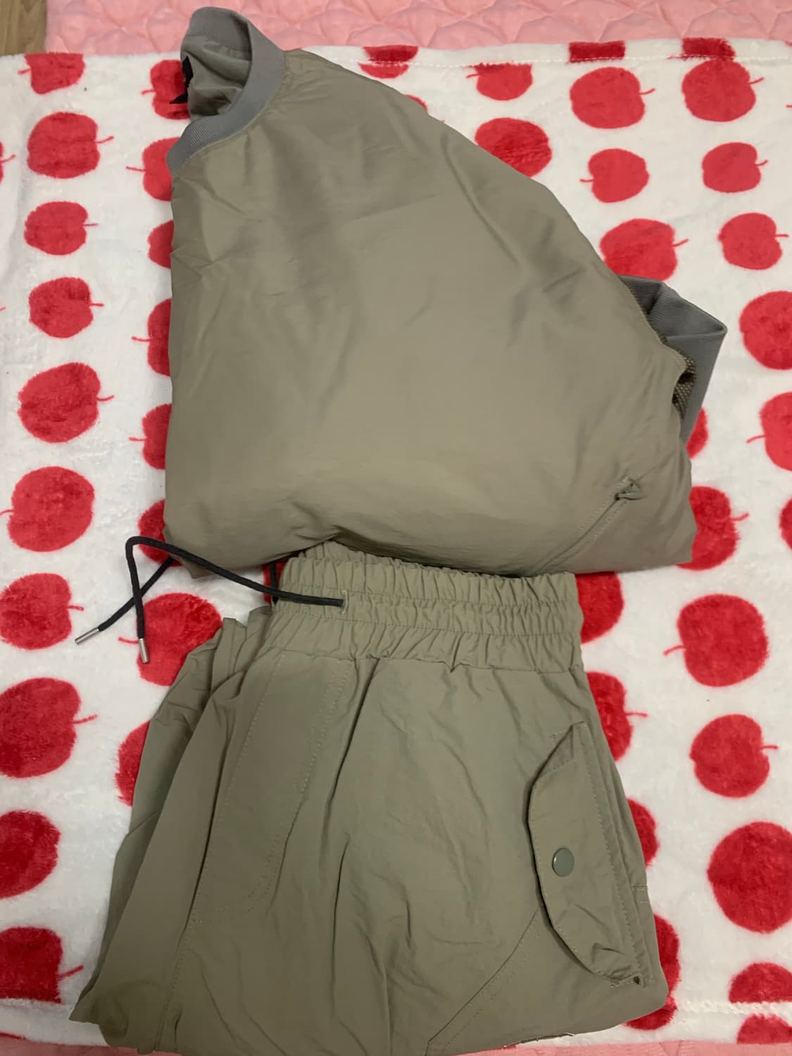 드네이지 풀오버 세트 셋업 판매 합니다 상품이미지10