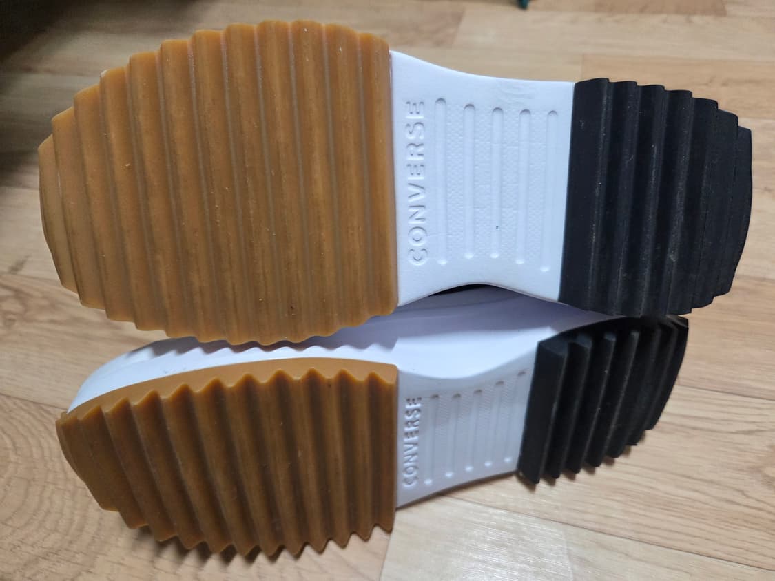 컨버스 런스타 하이크 비터레몬 260 팝니다 상품이미지4