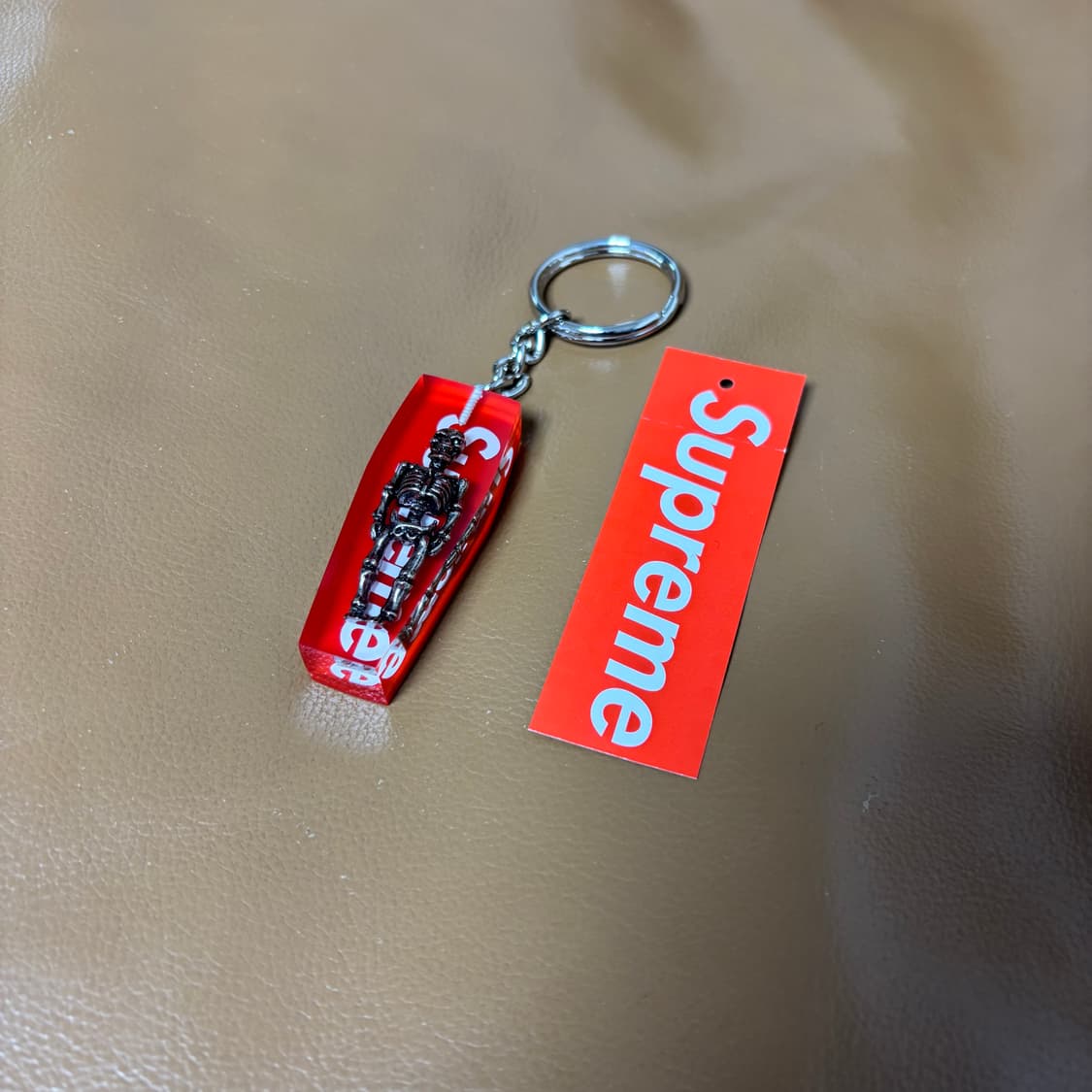 슈프림 키체인 키홀더 스켈레톤 레드 상품이미지1