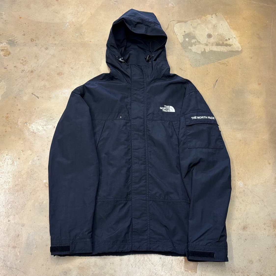 95 노스페이스 암포켓 블랙 바람막이 상품이미지2