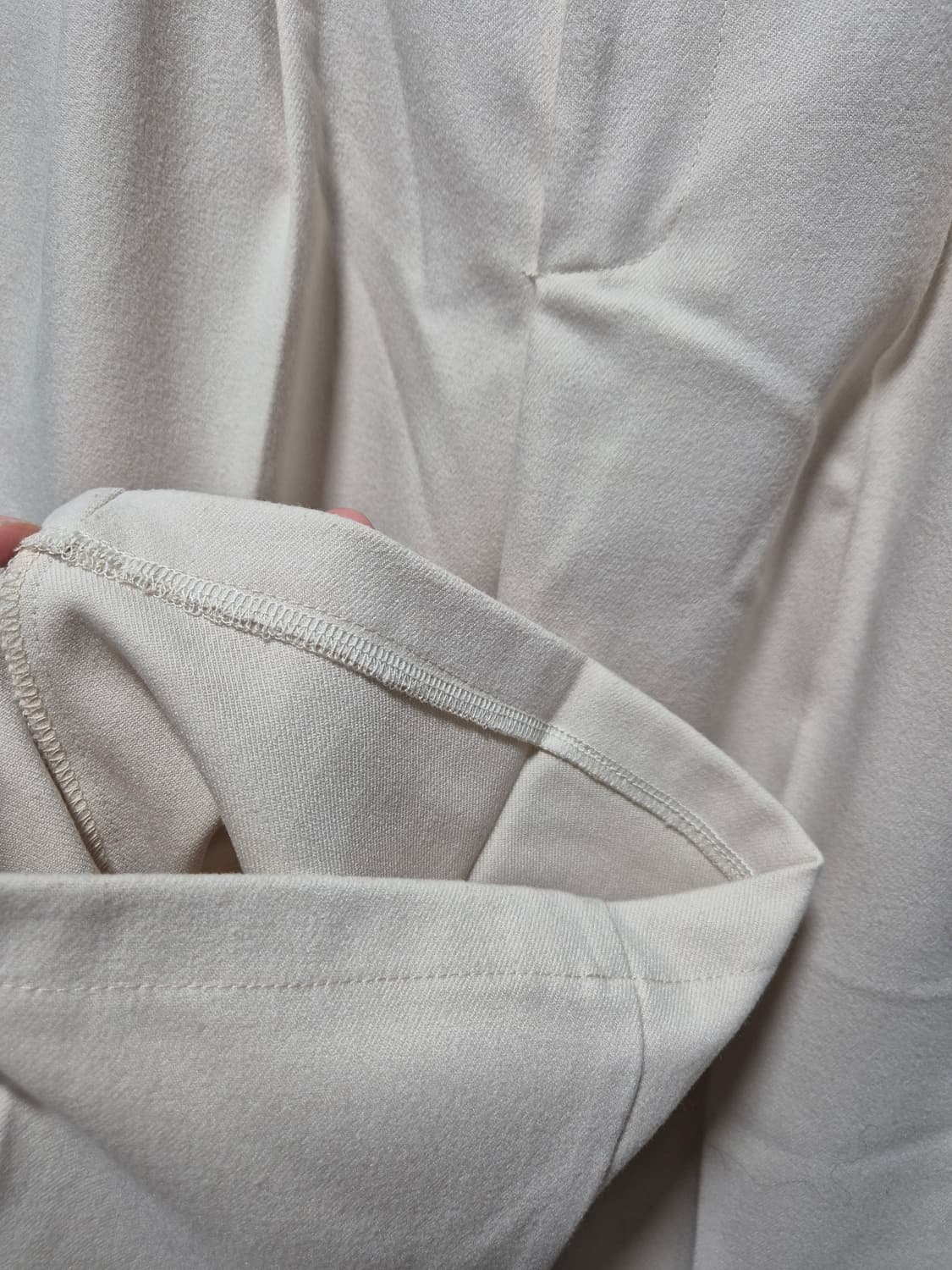 (세일) NAIN 아이보리 핀턱 와이드 팬츠 상품이미지5