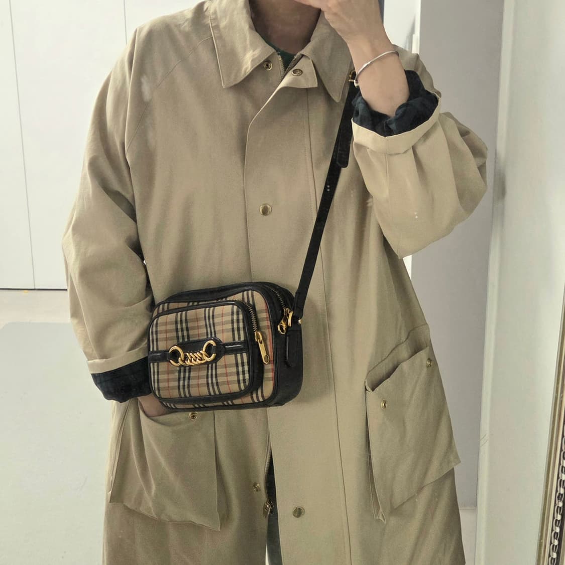 BURBERRY 버버리 정품 체인 1983체크 크로스백 숄더백 상품이미지1