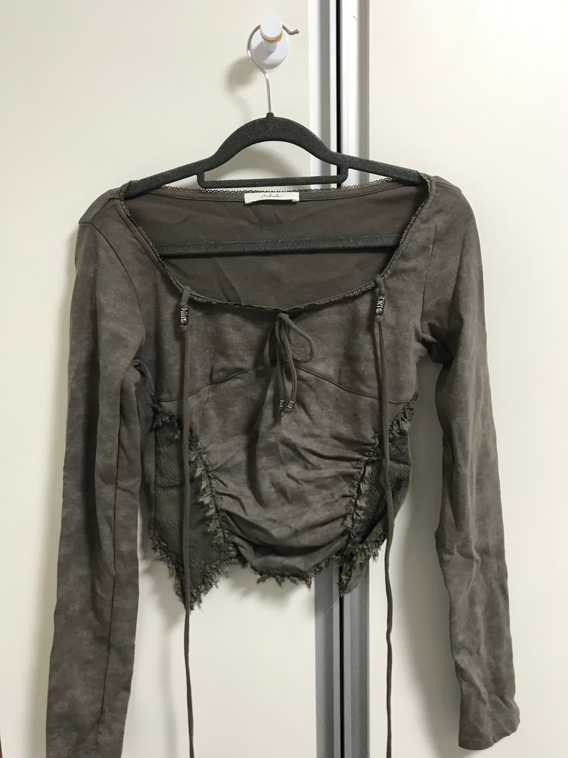 프릴 레이스 보헤미안 빈티지 긴팔티 상품이미지1