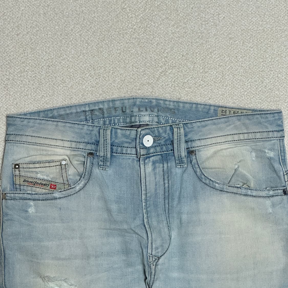 디젤 THAVAR 슬림 스키니 워싱 데님 팬츠 상품이미지3