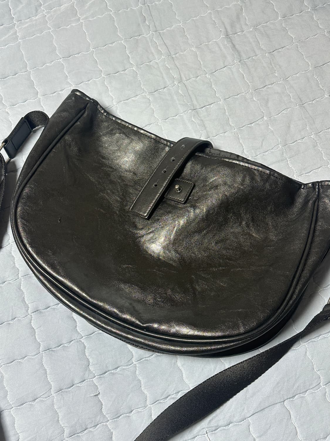 해칭룸 Wavy Bag Middle Faux Leather Black 상품이미지4