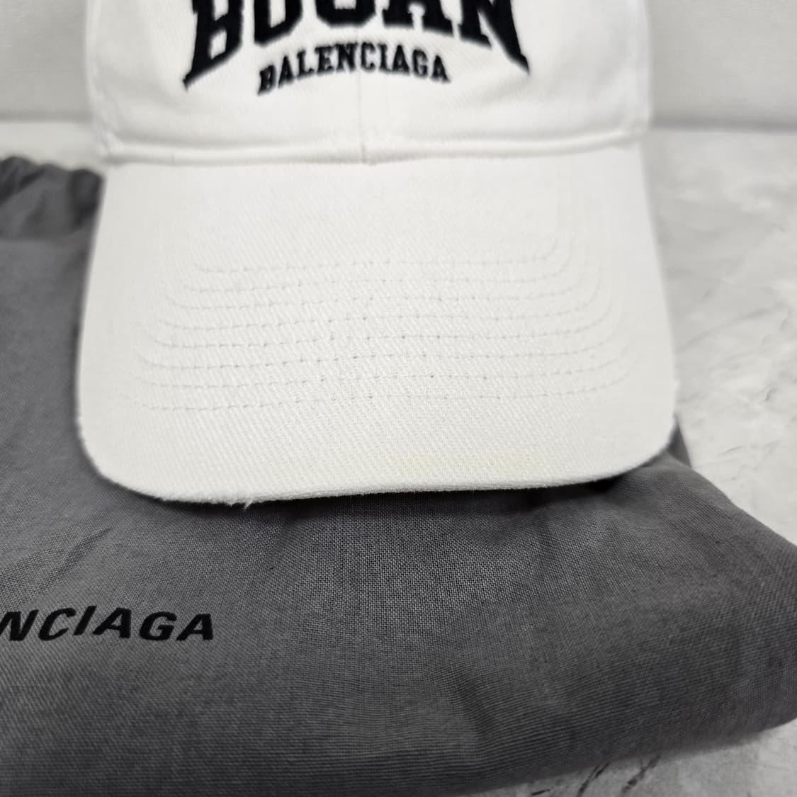 발렌시아가 부산 로고 볼캡 모자 L사이즈 판매 상품이미지3