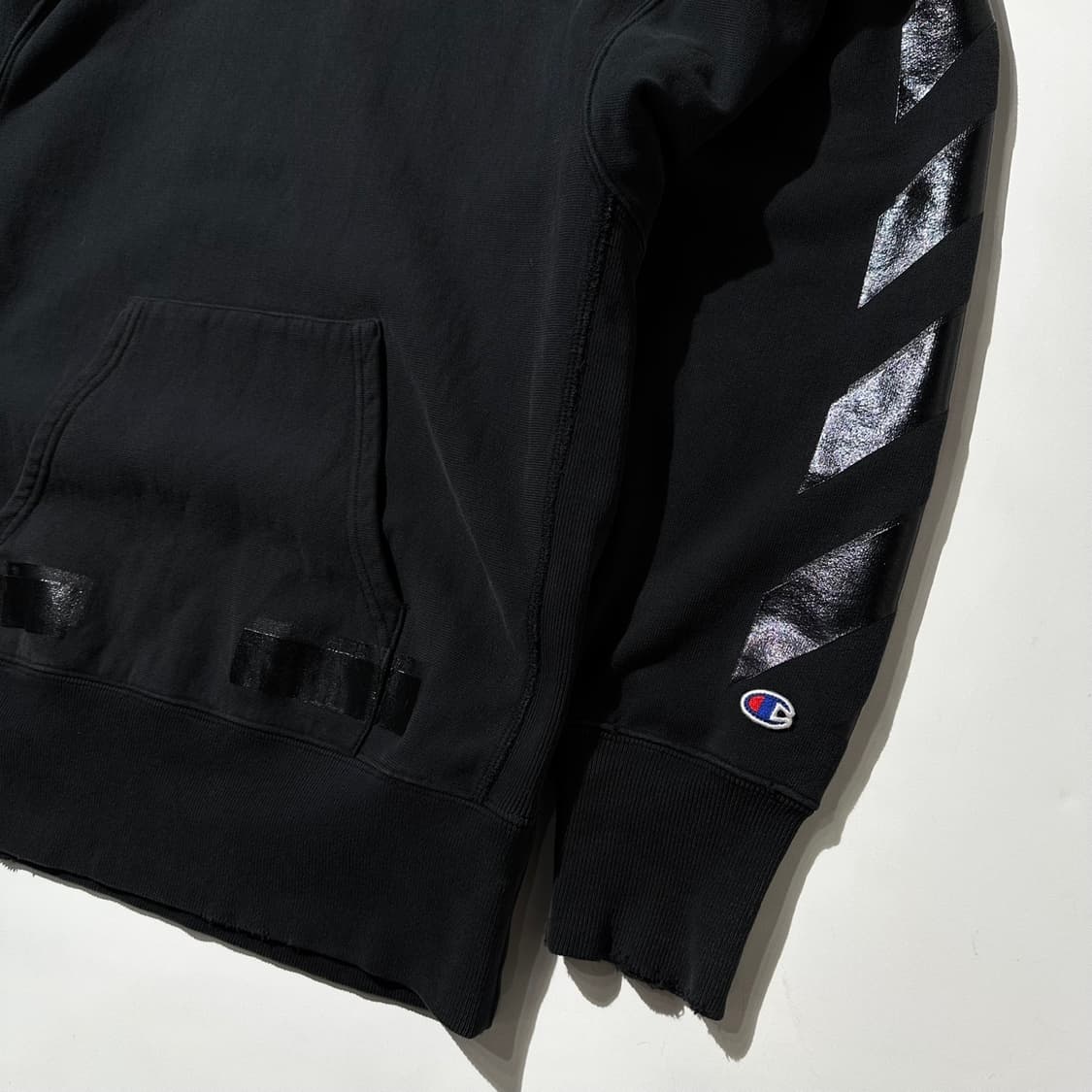 오프화이트 x 챔피온 더블애로우 후드 상품이미지6