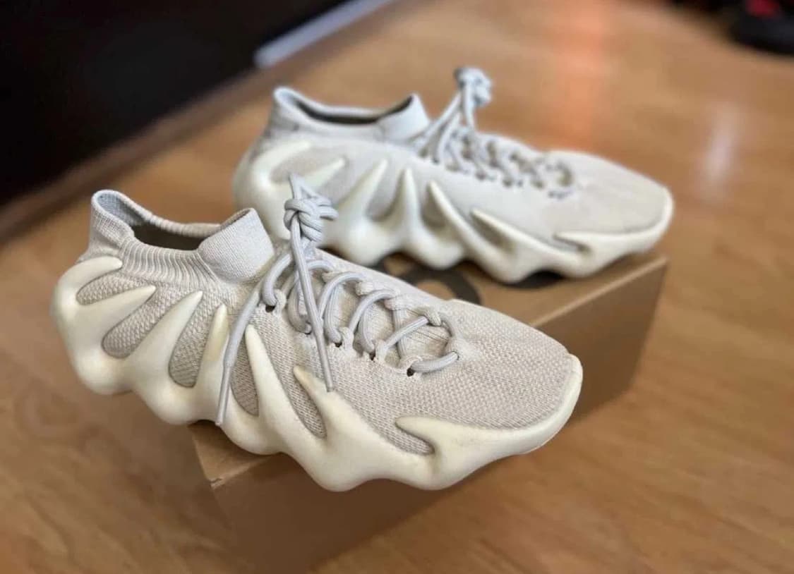 Yeezy 450 상품이미지1