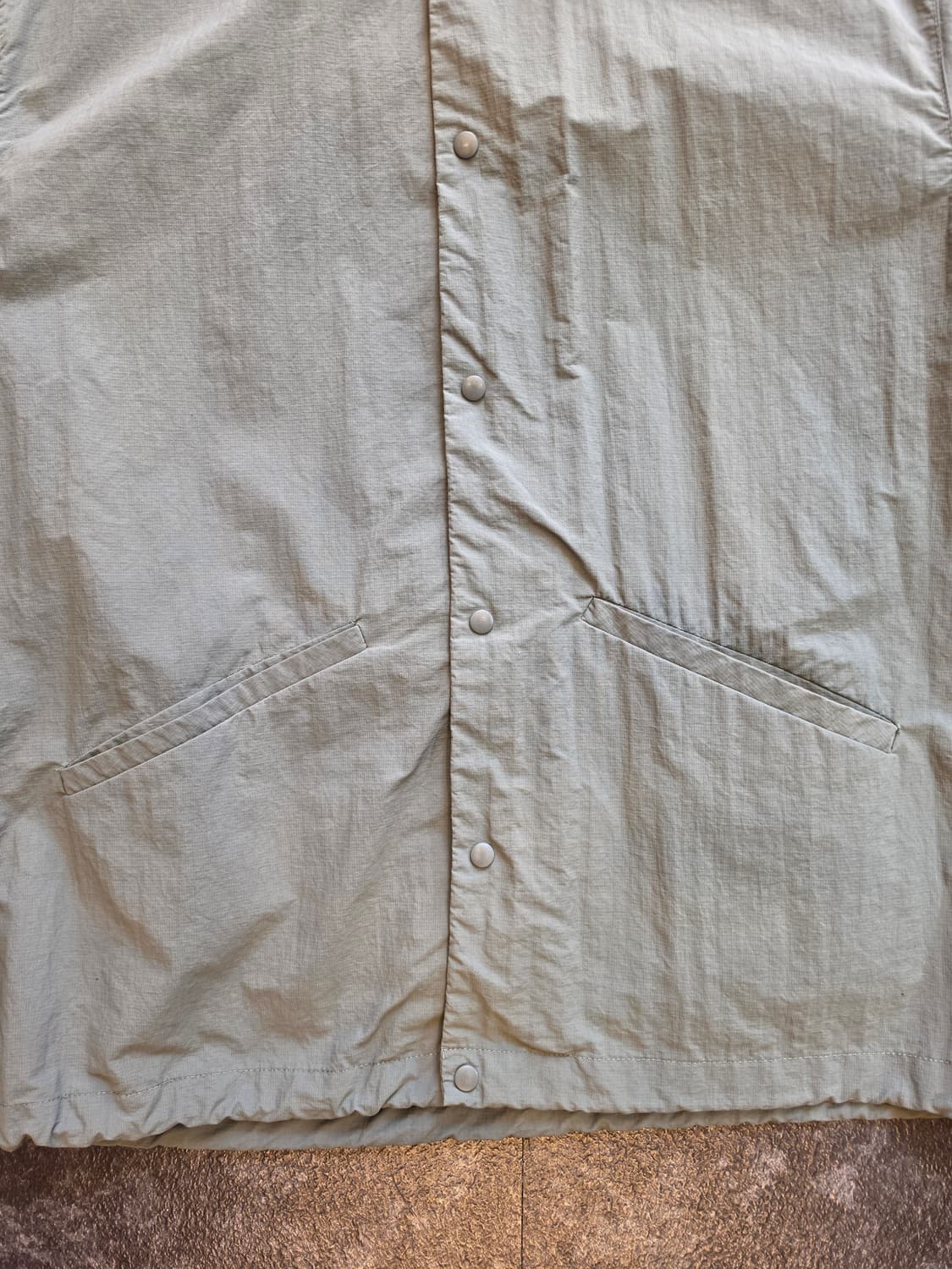 자라[ZARA] 카키 반팔 셔츠 - M 상품이미지3