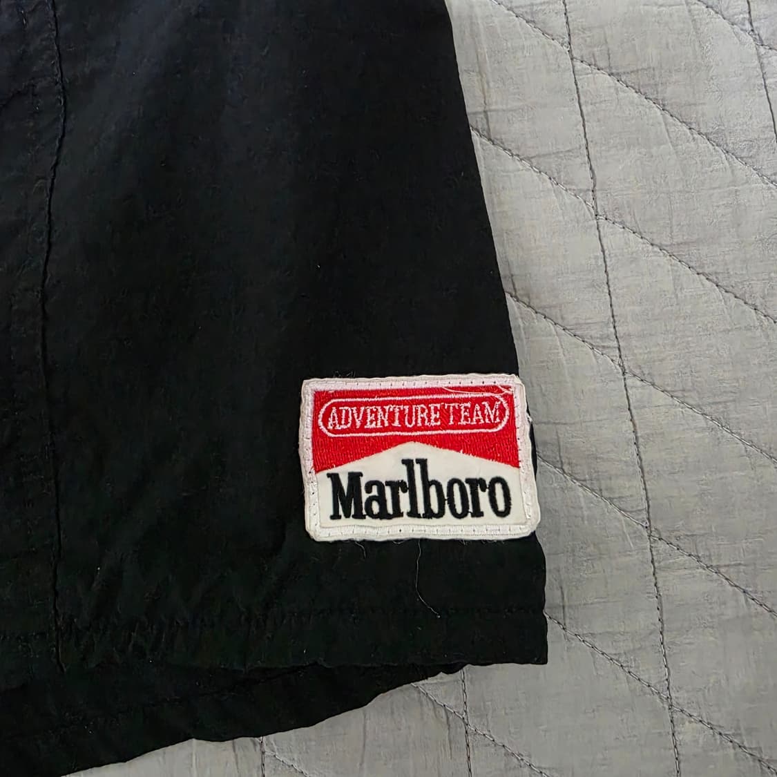 [XL] 90s 빈티지 말보로 프로모 어드벤쳐팀 쇼츠 블랙 상품이미지2