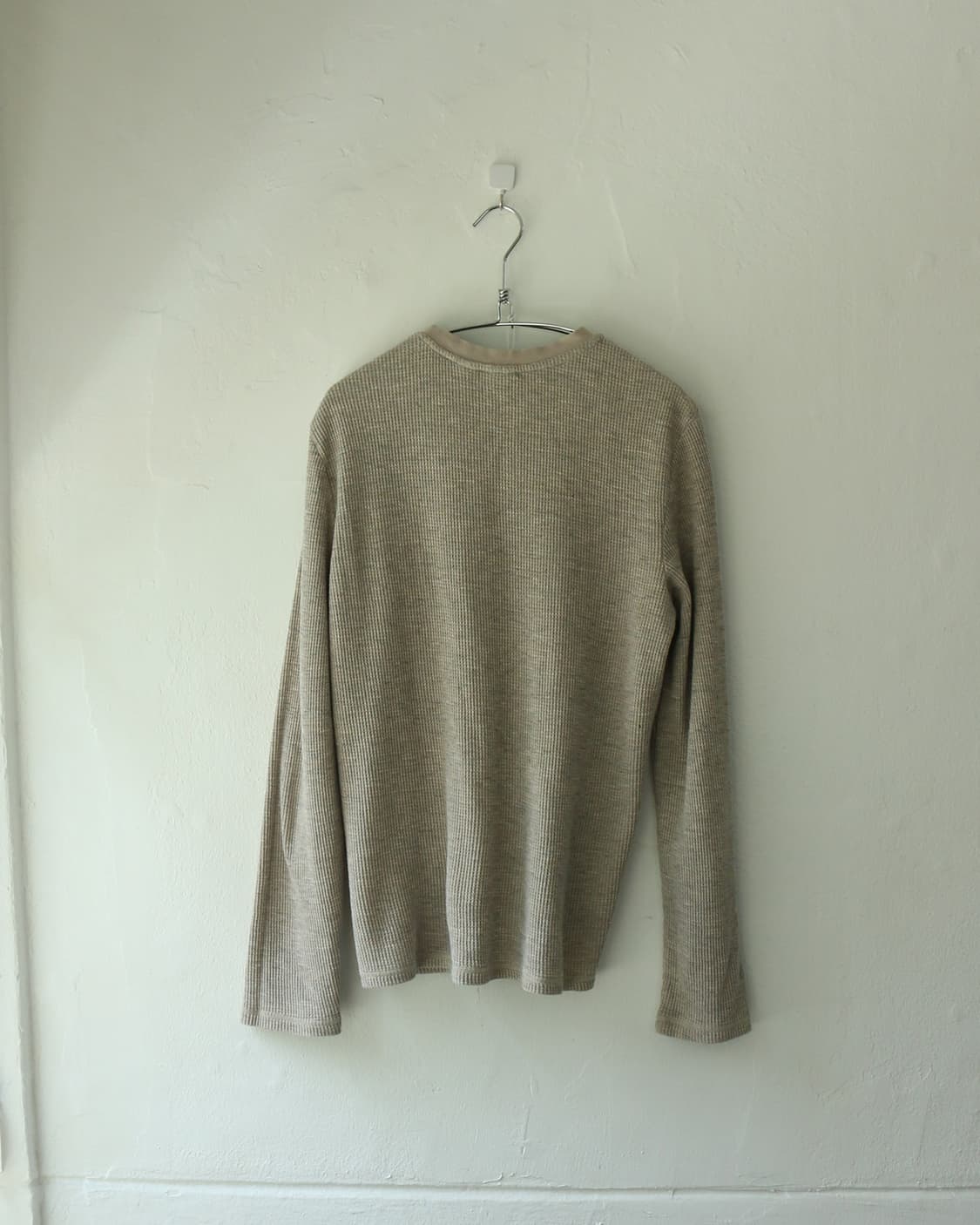  아르마니 익스체인즈 헨리넥 와플 니트 상품이미지6