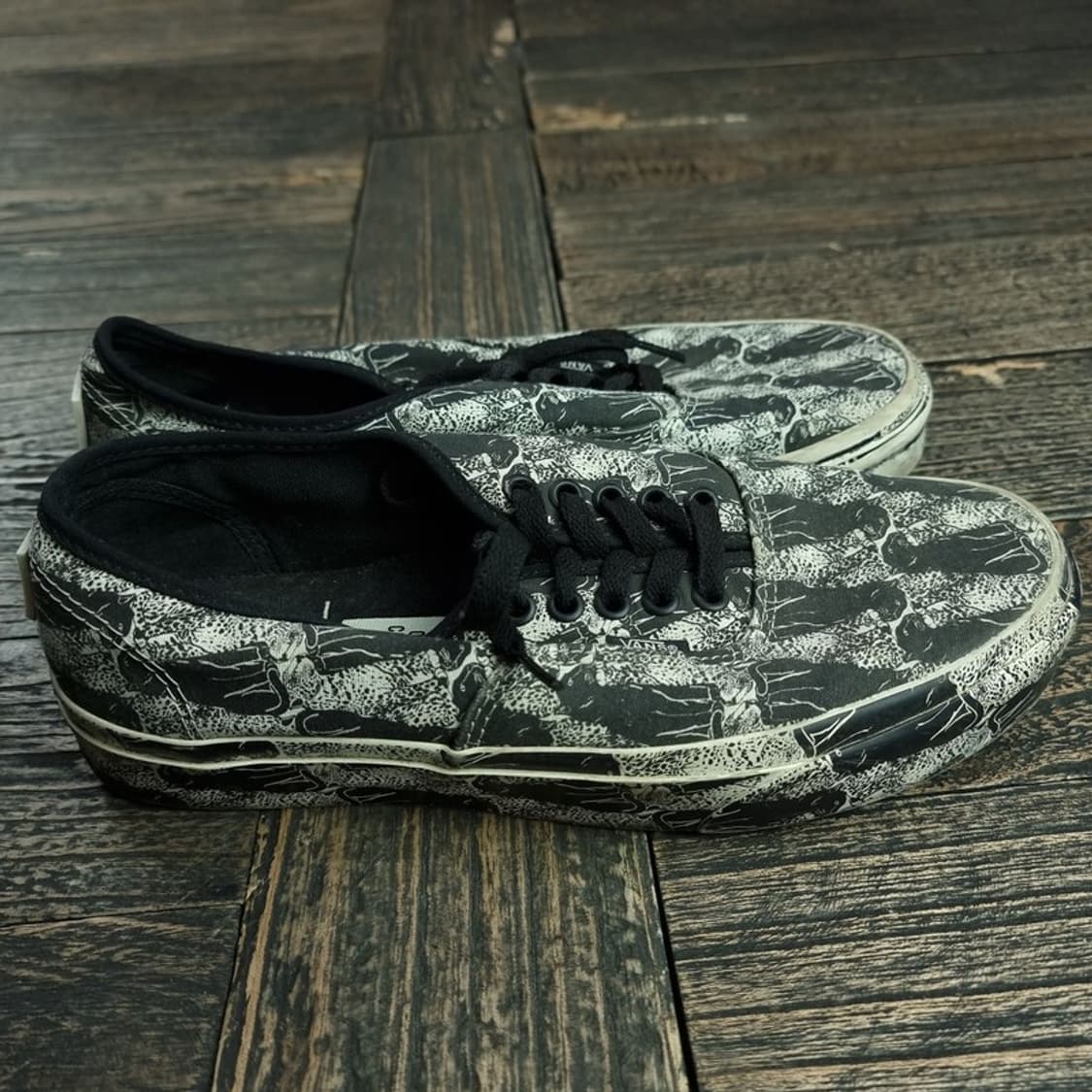 [반스 X 오프닝세레모니] 멀티 패턴 에센틱 스니커즈 M19737 상품이미지3