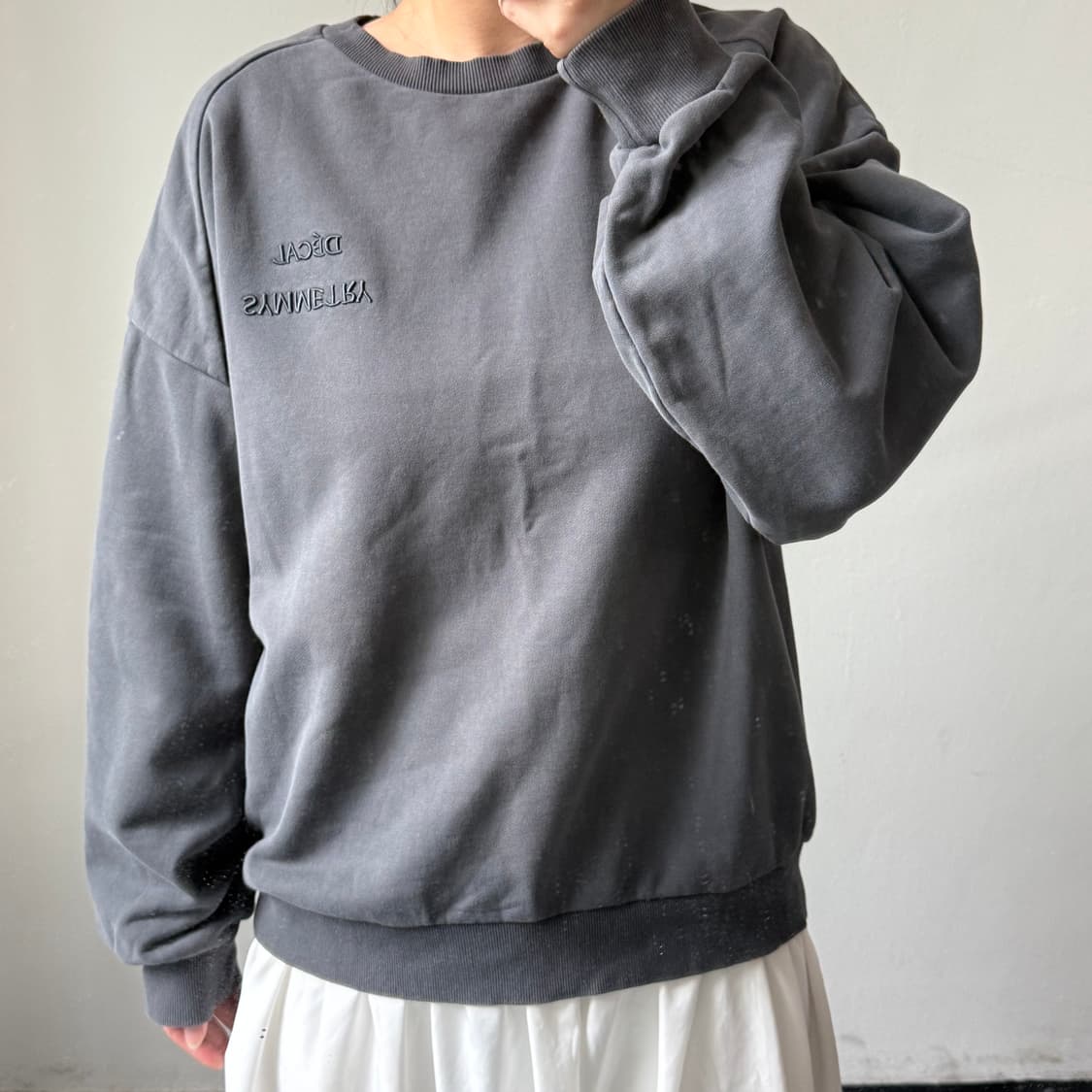 [XS] 준지 오버핏 스웻셔츠 상품이미지2