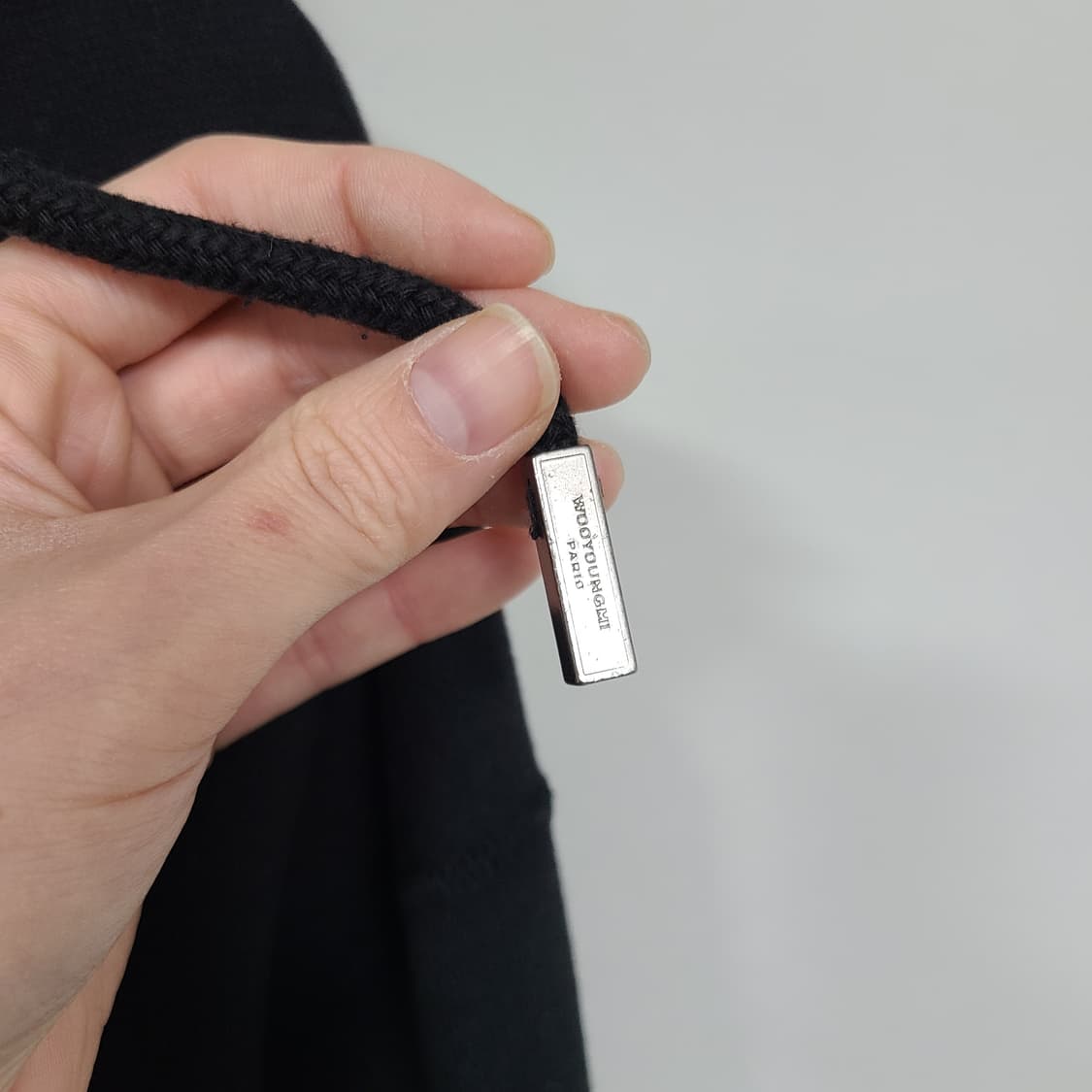 우영미 정품 백 로고 후드 블랙 52 상품이미지3