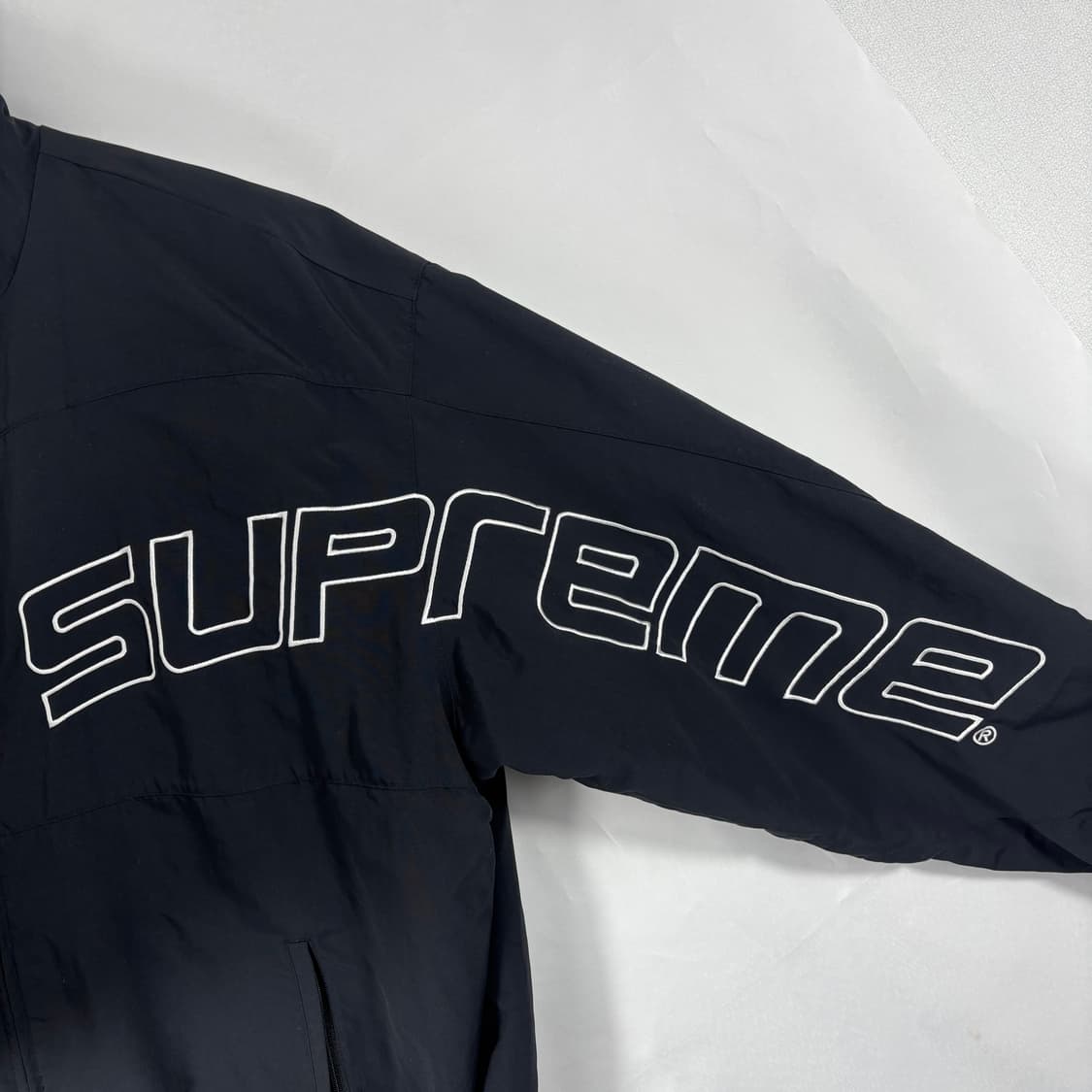 (25년크림판)슈프림 커브 트랙자켓 블랙 L 상품이미지4