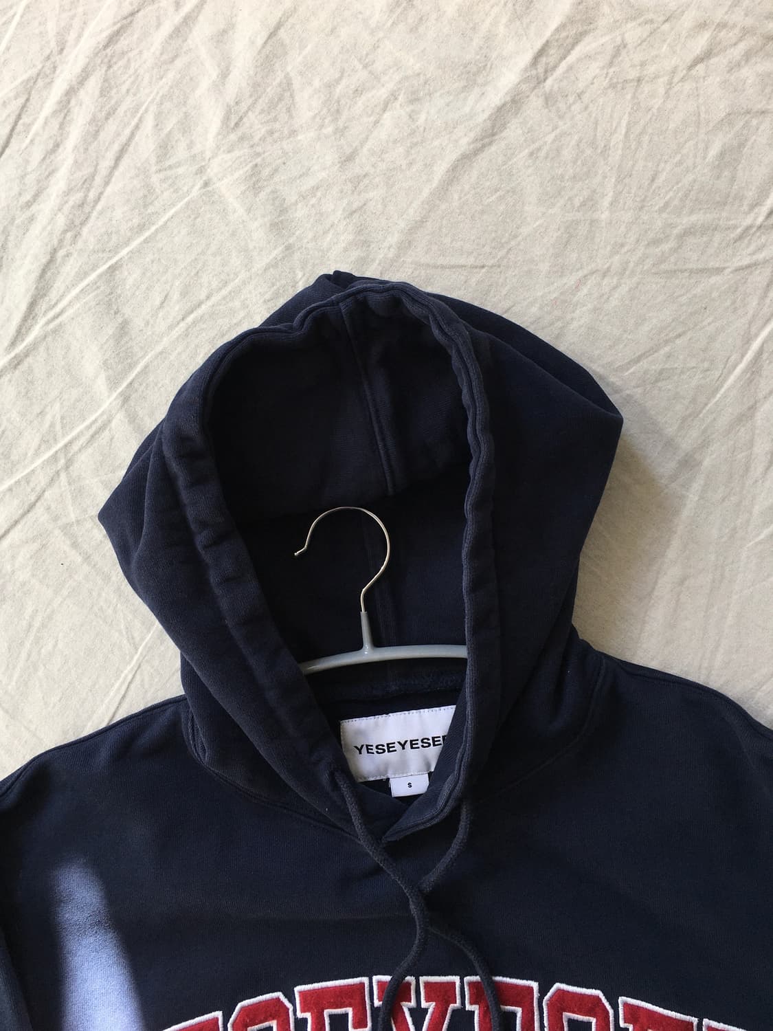 예스아이씨 자수로고 후드티 상품이미지4