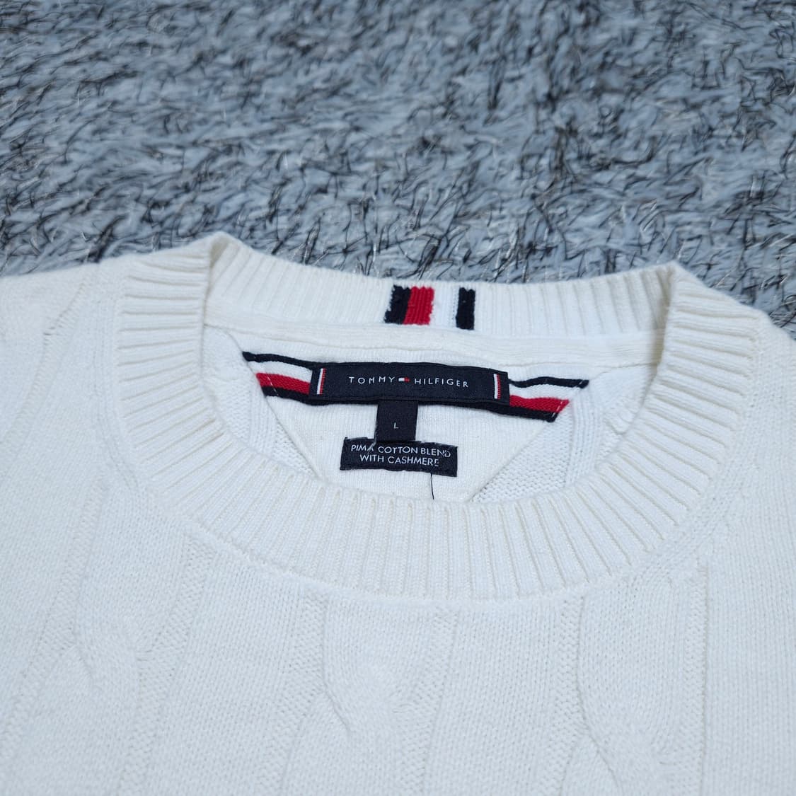 타미힐피거) L 남자 캐시미어혼방 라운드꽈배기니트 / 왕눈이샵 상품이미지8