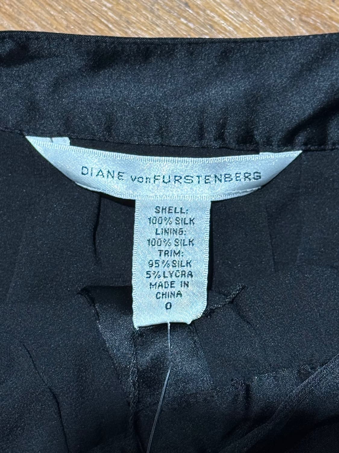 다이앤 본 퍼스텐버그 블랙 쉬폰 미디 스커트 상품이미지6