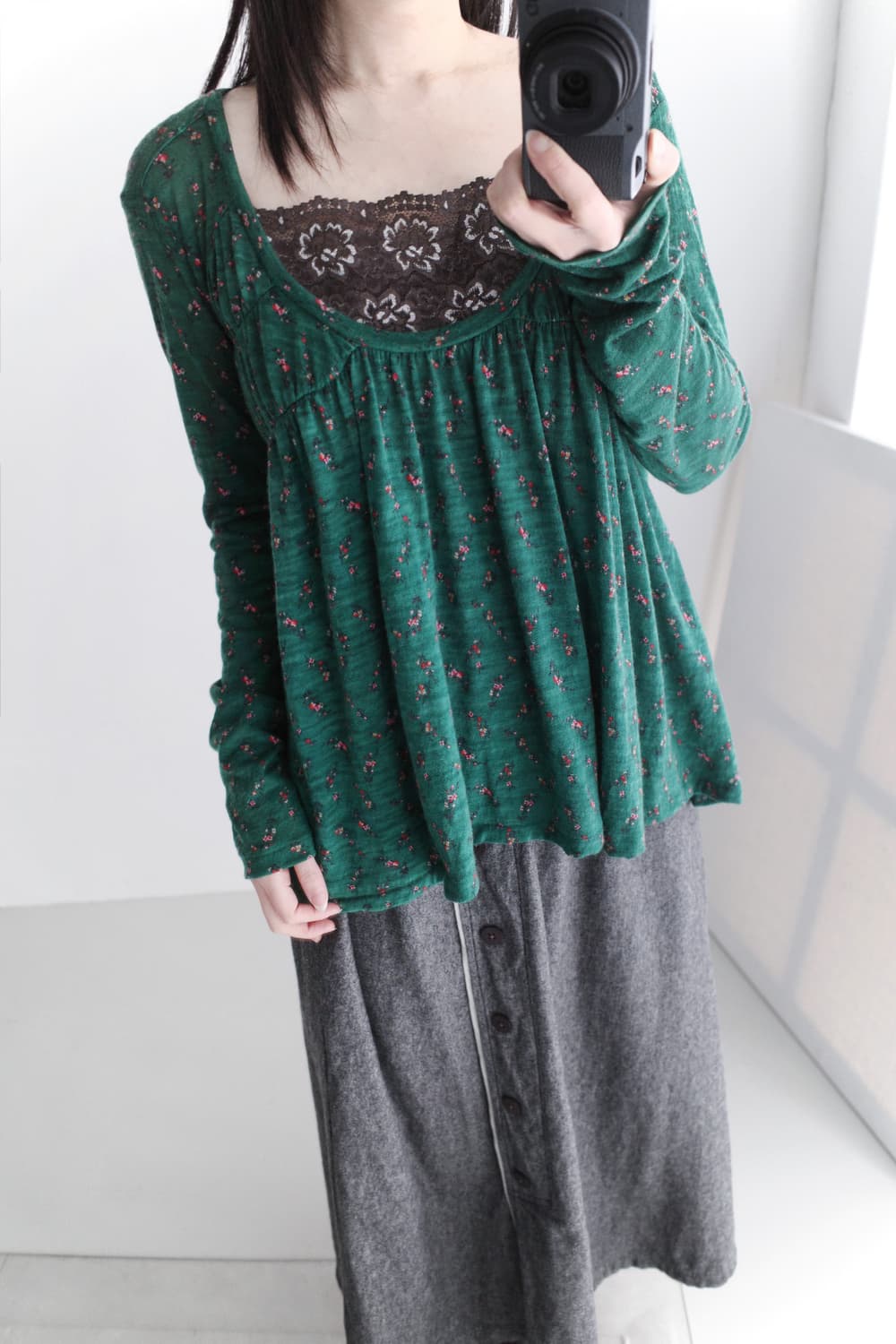 sunao kuwahara) flower shirring T 상품이미지4