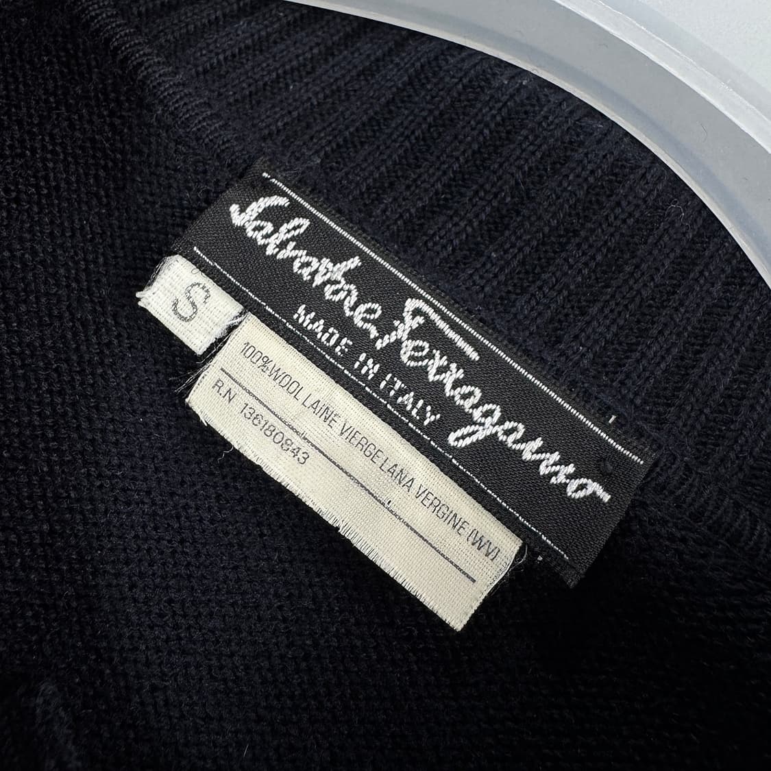 살바토레 페라가모 울 카라 니트 탑 상품이미지4