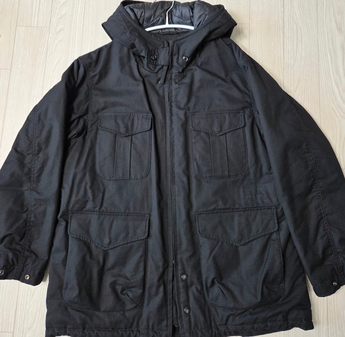 유니클로 x 엔지니어드 가먼츠 상품이미지1