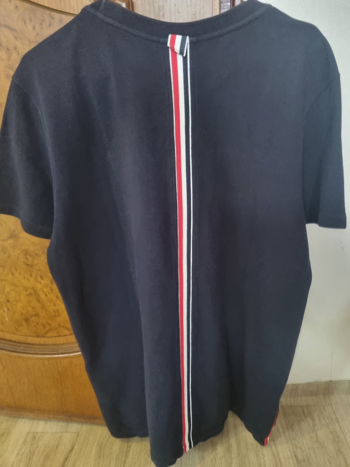 톰브라운 로고 롱슬리브.  XL 상품이미지2