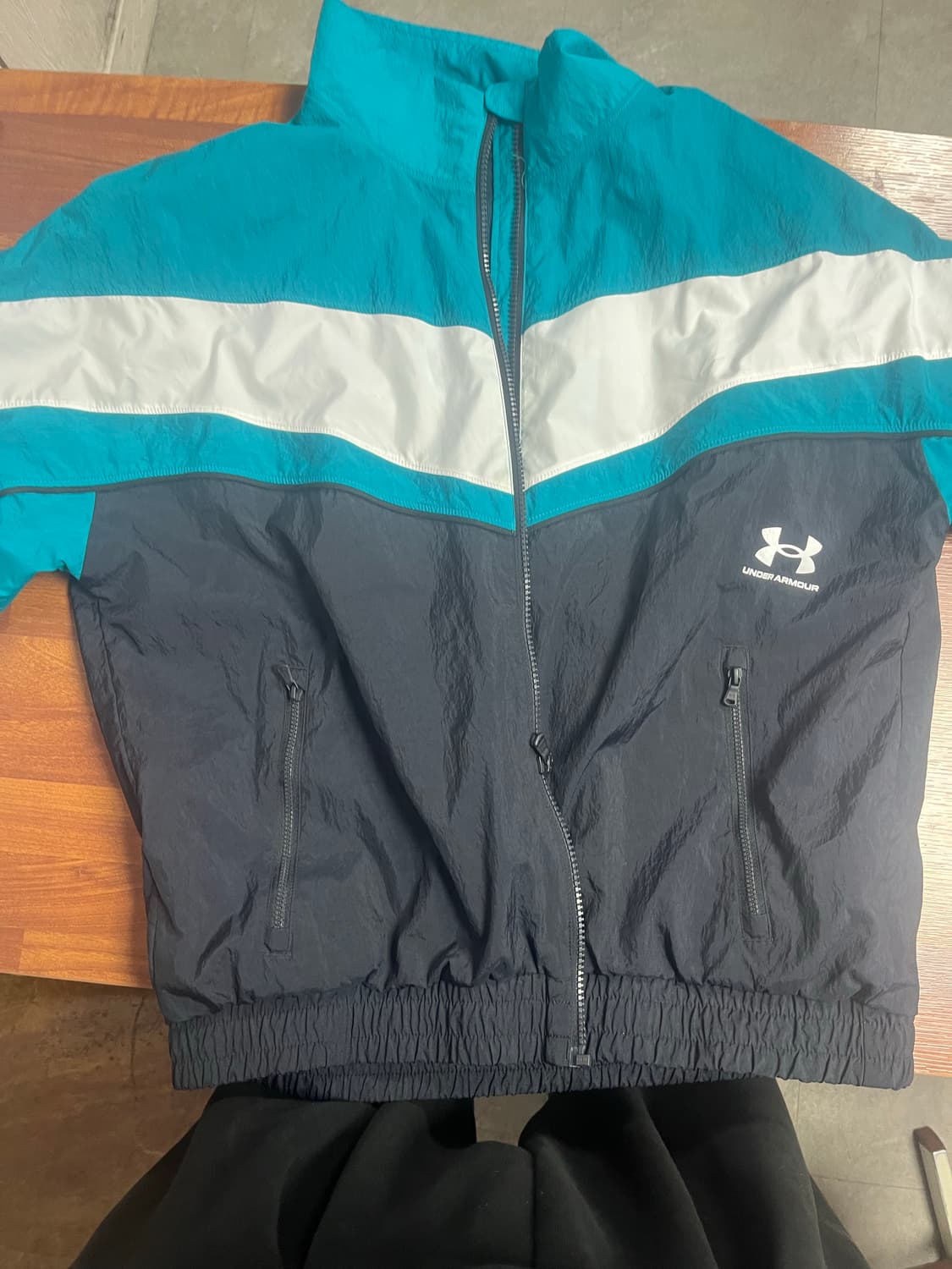 약한영웅 안수호 바람막이 상품이미지2