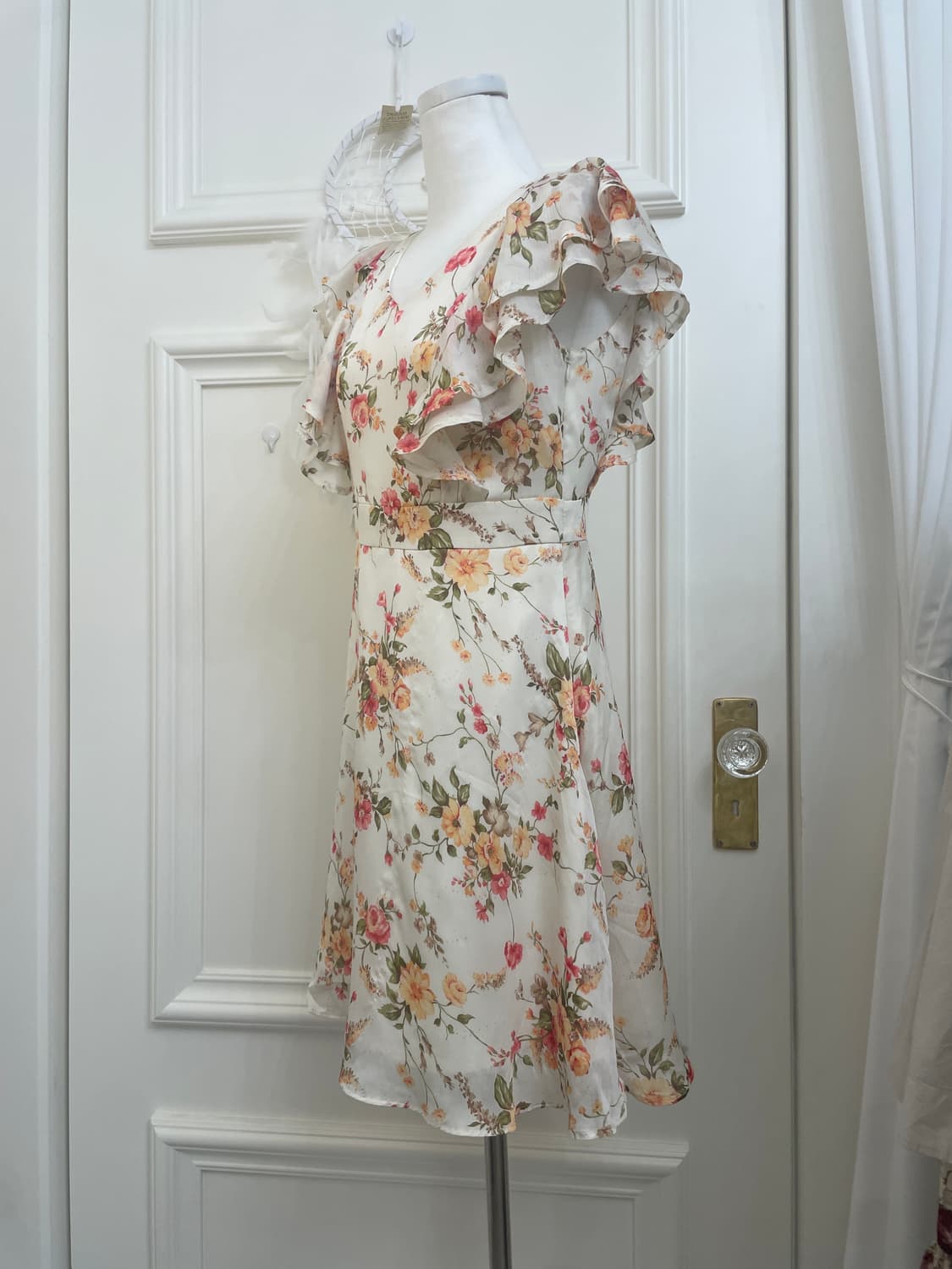vintage flower ruffle midi opc(size-38) 상품이미지2