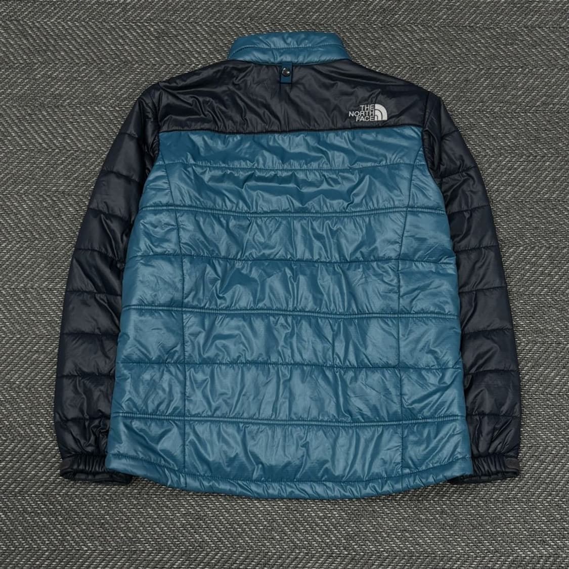 노스페이스 배색 경량패딩 v0388 상품이미지2