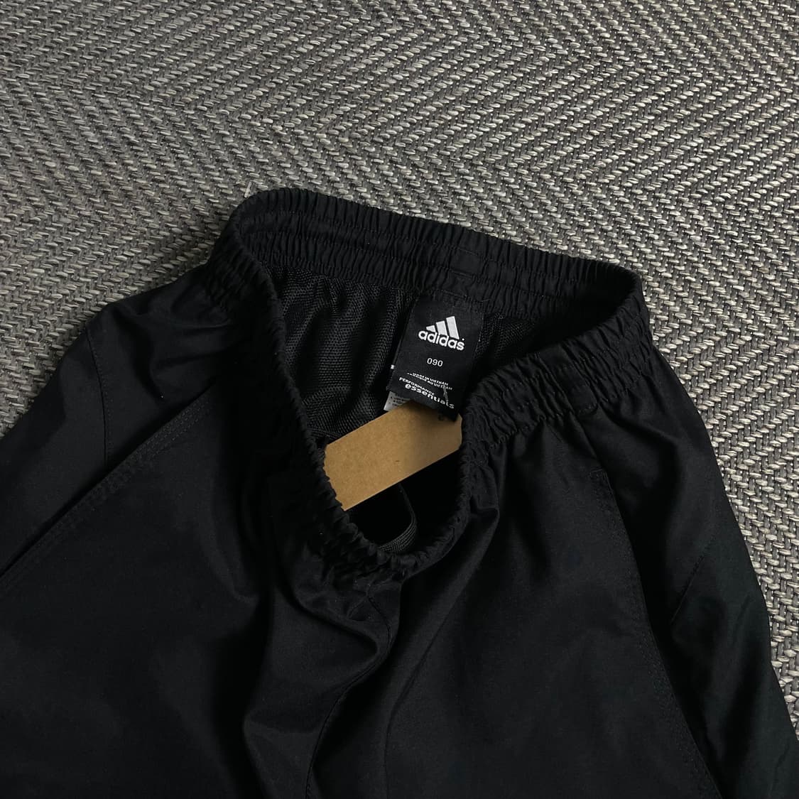 아디다스 에센셜 이너메쉬 우븐 쇼츠 블랙y 4994 상품이미지4