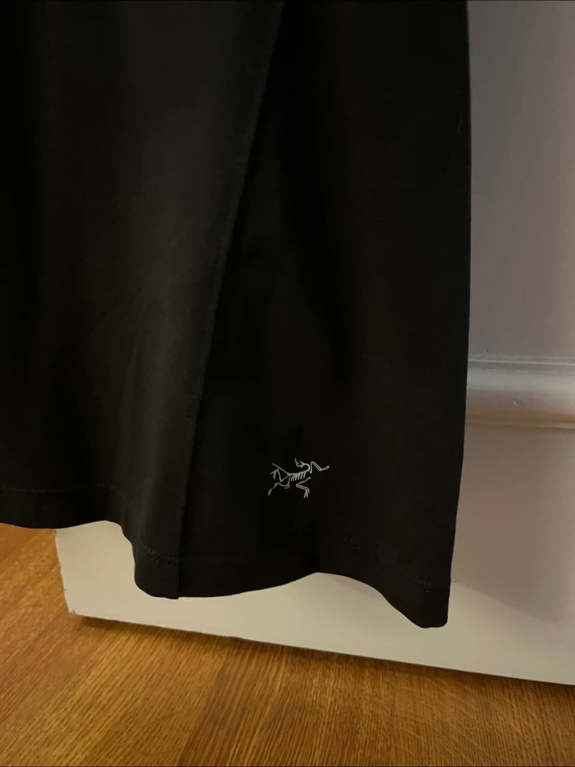 아크테릭스 모티브폴로 블랙 XS 새상품 상품이미지2