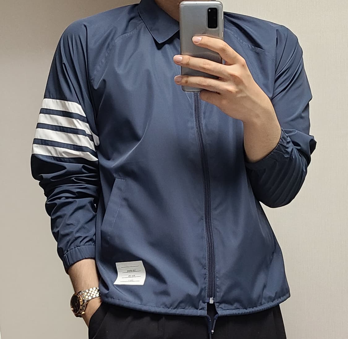 [4] 톰브라운 바람막이 자켓 네이비 상품이미지2