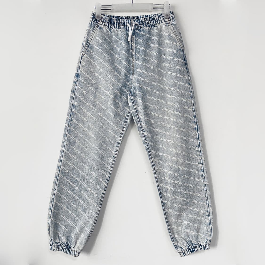 알렉산더왕 로고 패턴 데님 조거 팬츠 상품이미지2