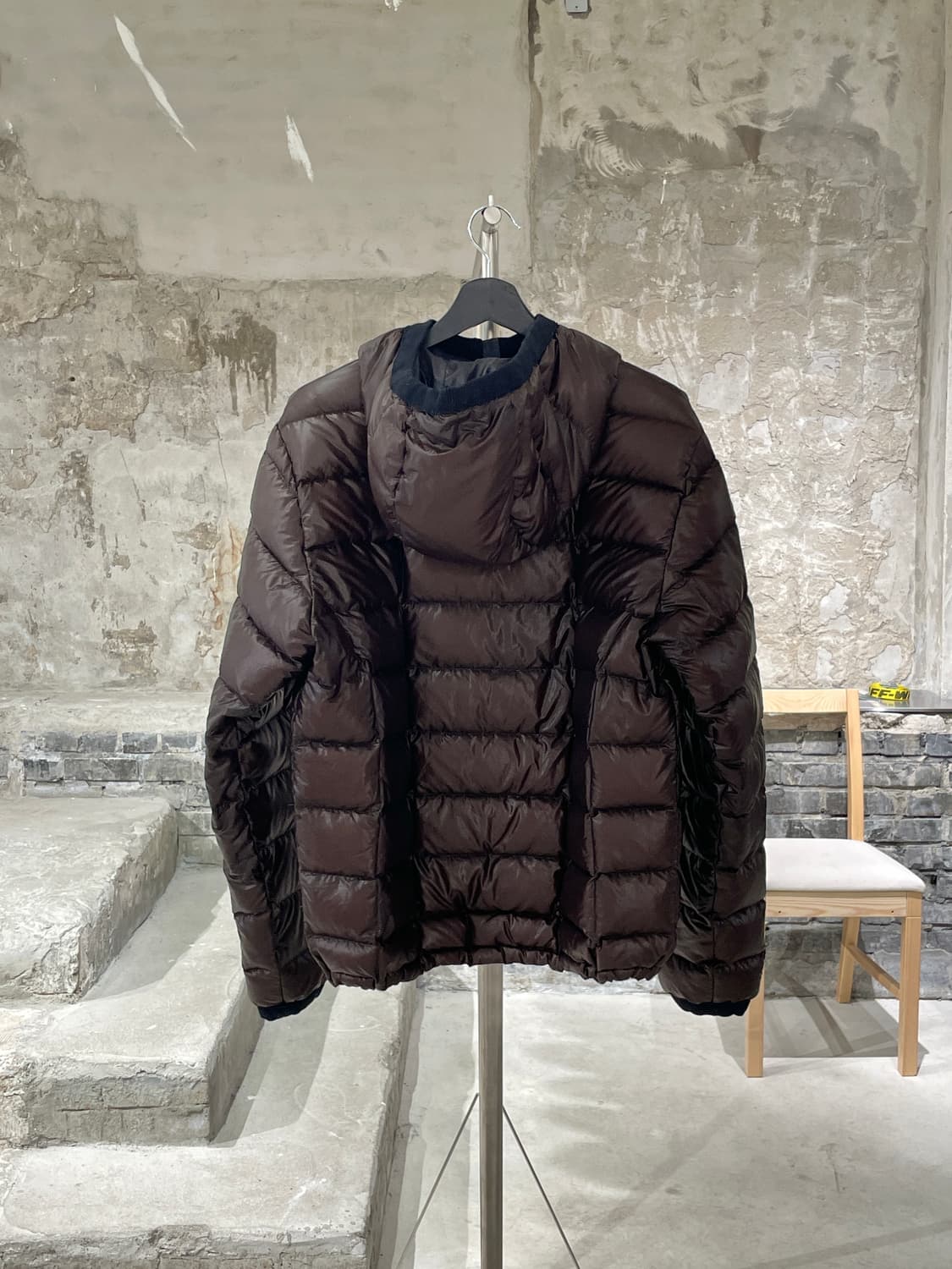 돌체 앤 가바나 딥 브라운 스키 클래식 구스 다운 후디 경량 패딩 상품이미지6